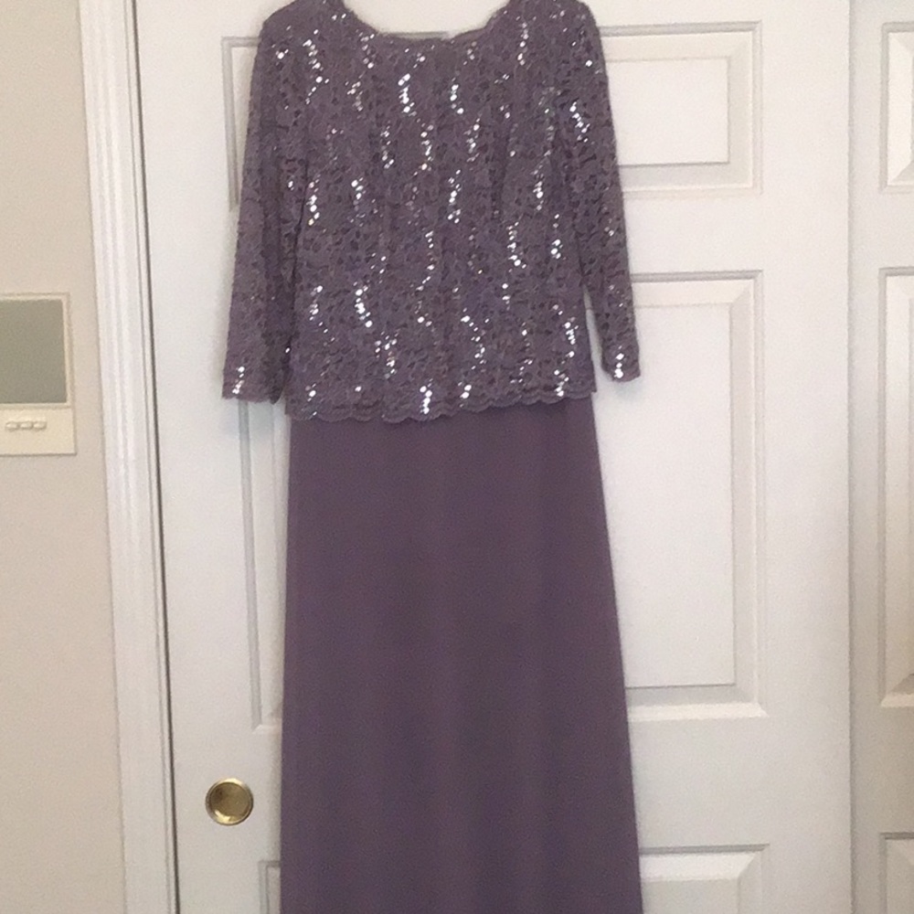 Alex Evenings dress